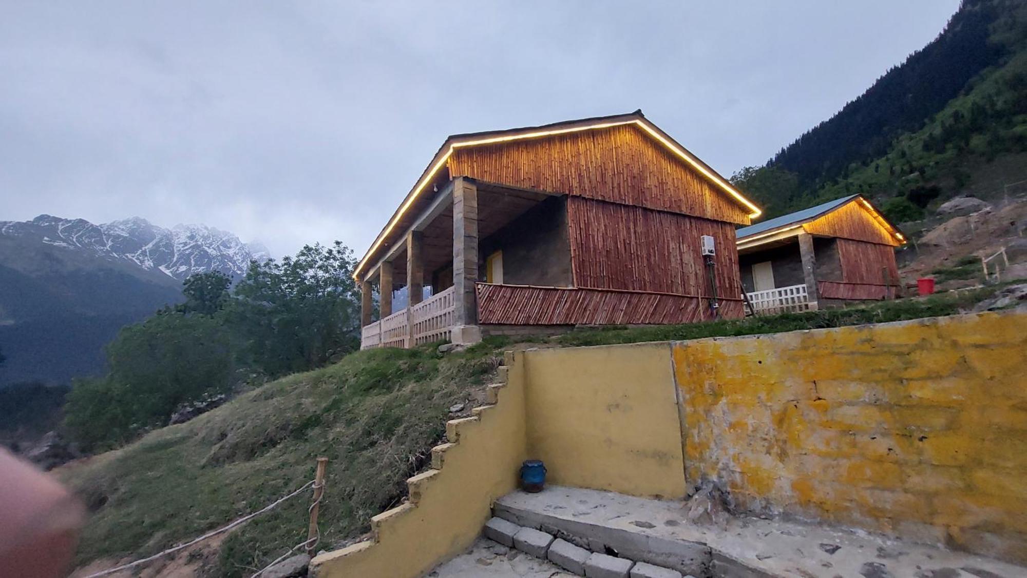 Khana Badosh Resort Kalam Exterior foto